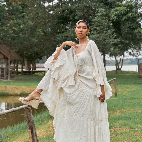NEW---NO.321 Women's Butterfly Sleeve Square Neck Tiered Lace Detail Maxi Dress, Bohemian Summer Peasant Dress in Cream