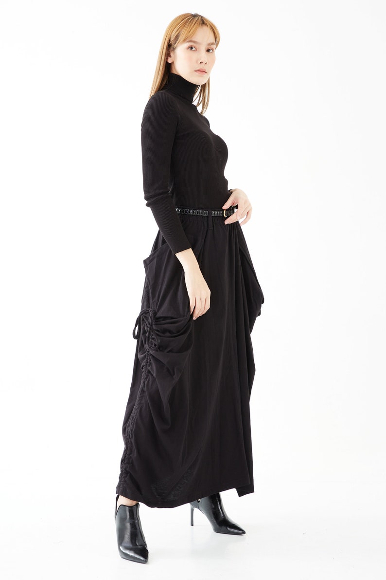 NO.123 Women's Large Patch Pocket Maxi Skirt, Long Maxi Skirt With Pockets, Comfy Casual Convertible Skirt in Black image 4