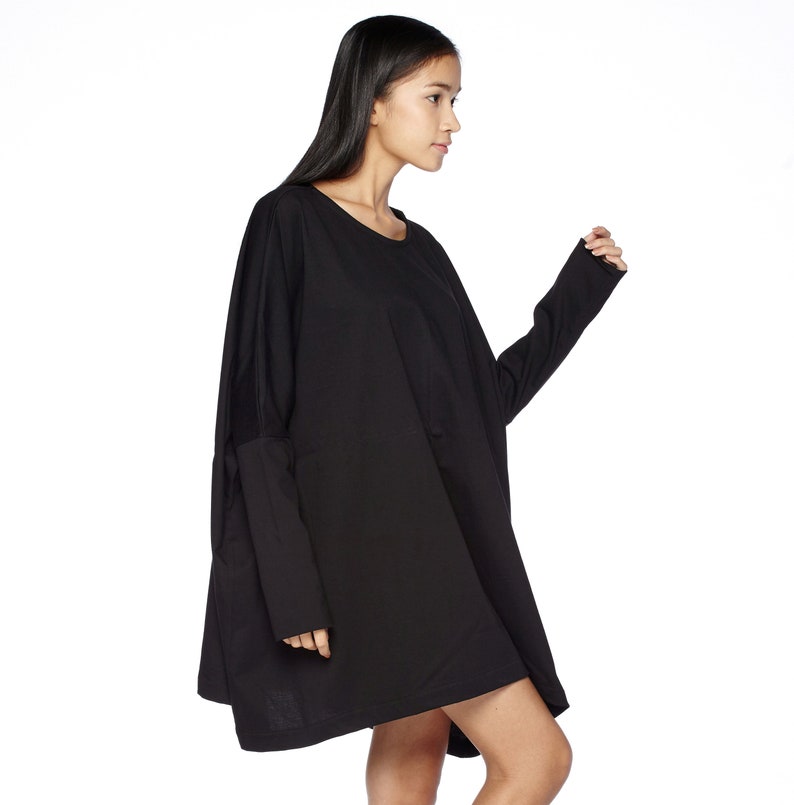 NO.62 Women's Scoop Neck Long Sleeve Tunic Top, Boxy Tunic, Loose Fit Tshirt in Black image 5
