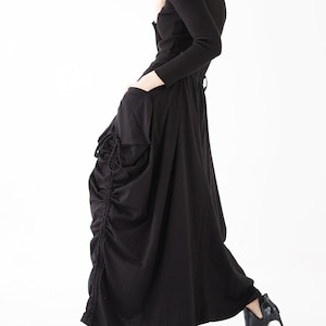 NO.123 Women's Large Patch Pocket Maxi Skirt, Long Maxi Skirt With Pockets, Comfy Casual Convertible Skirt in Black image 3