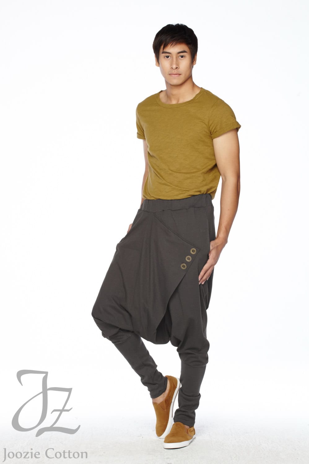 クラネ　Roll up half pants 229762_301_back_aws_640.jpg