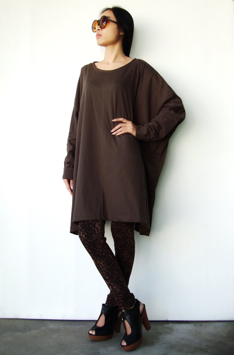 NO.62 Women's Scoop Neck Long Sleeve Tunic Top, Loose Fit Tshirt in Brown image 2