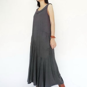 NO.129 Women's Softly Softly Sleeveless Maxi Dress, Sleeveless Swing Long Dress in Gray image 5