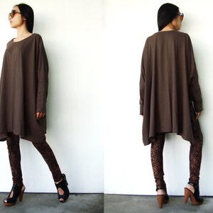 NO.62 Women's Scoop Neck Long Sleeve Tunic Top, Loose Fit Tshirt in Brown image 4