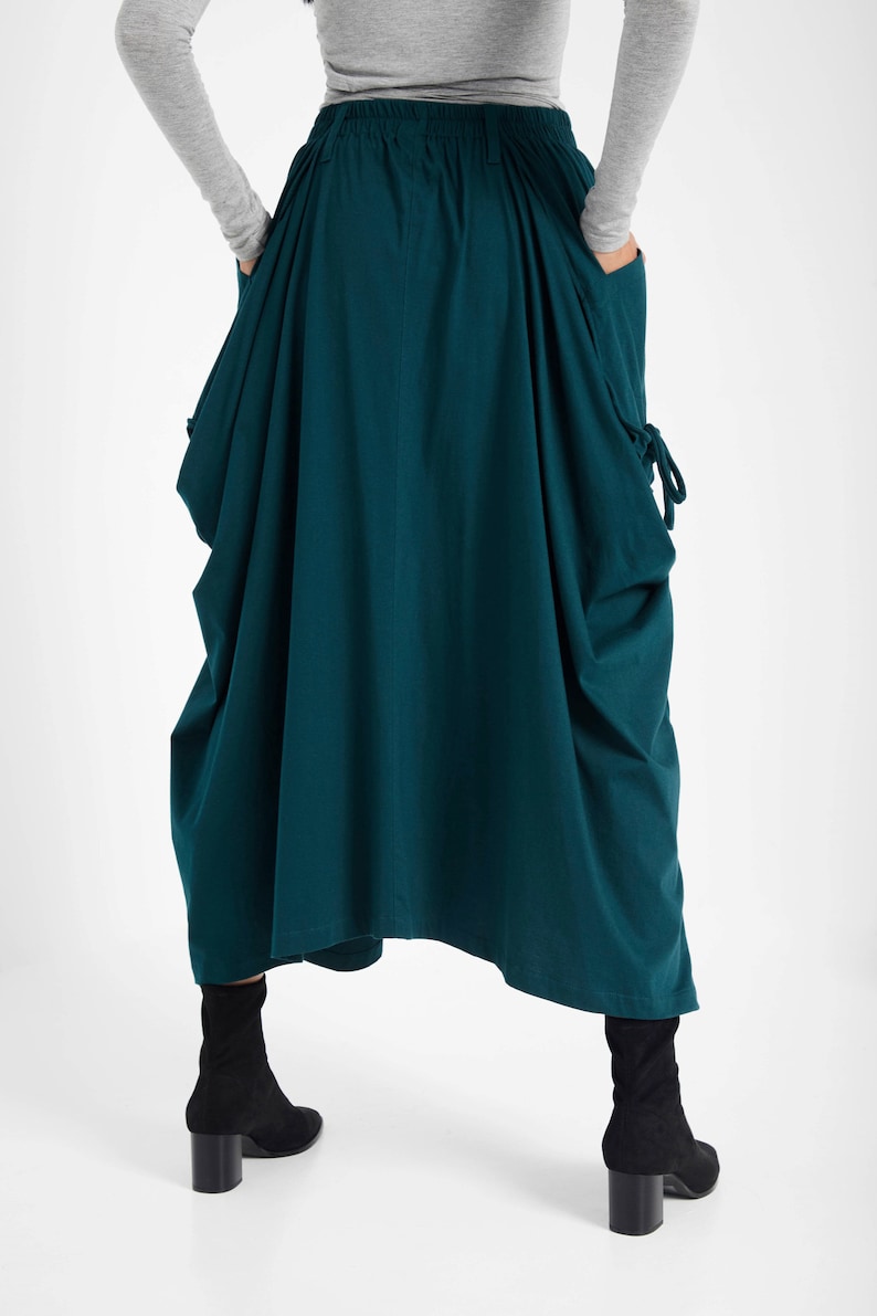 NO.123 Falda larga con bolsillo de parche grande para mujer, falda larga larga con bolsillos, cómoda falda convertible informal en verde azulado profundo imagen 10