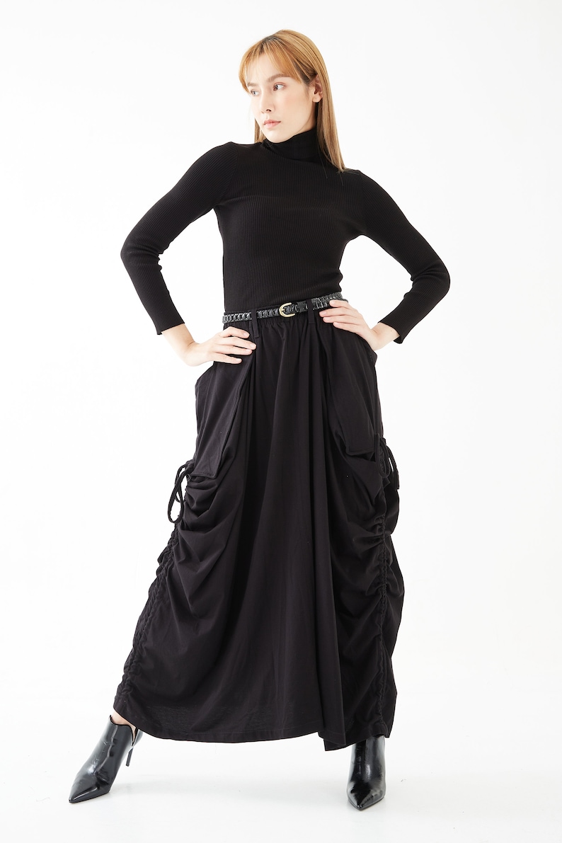 NO.123 Women's Large Patch Pocket Maxi Skirt, Long Maxi Skirt With Pockets, Comfy Casual Convertible Skirt in Black image 2