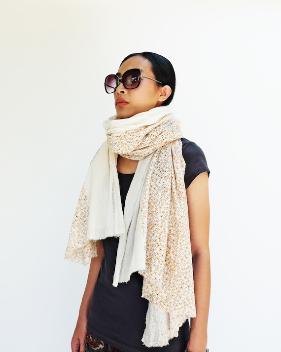 NO.215 Women’s Cotton Floral Print Scarf Women, Retro Scarf, Crinkled Scarf in Cream
