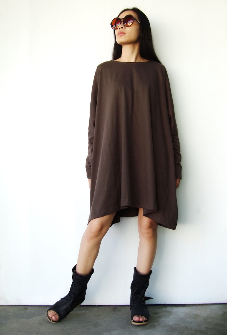 NO.62 Women's Scoop Neck Long Sleeve Tunic Top, Loose Fit Tshirt in Brown image 3