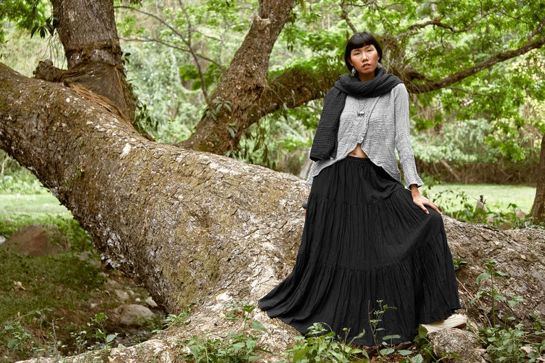 NO.5 Women's Hippie Gypsy Boho Tiered Peasant Long Maxi Skirt in Black zdjęcie 3
