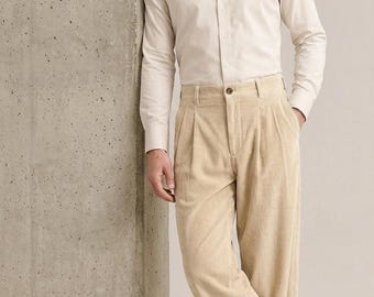 Pantalones de pana color marfil para hombre, pierna ancha, cintura alta plisada, estilo años 90.