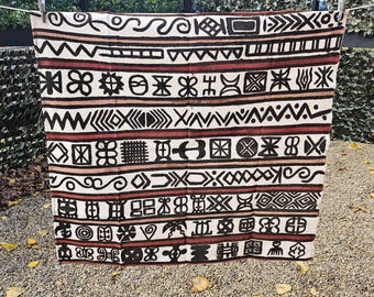 Authentic Fakaha Cloth – Hand-Painted Adinkra Symbols - Organic Cotton Wall Hanging (93 x 88 cm)