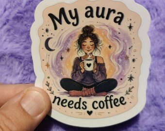 Aura, rolig aura, rolig aura-kaffeklistermärke, häxhumor vinyldekal (bärbar dator, telefon)