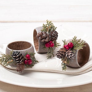 Napkin Rings for Christmas Table Decorations Set of 4, Winter Wedding Napkin Rings Holders, Thanksgiving Table Decor, Rustic Christmas
