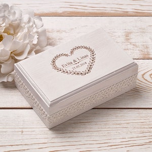 Scatola per fedi nuziali personalizzata, scatola per fedi nuziali in legno bianco, alternativa al cuscino per fedi nuziali, cuscino per fedi nuziali, portafedi in legno rustico