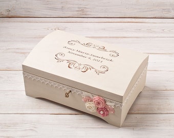 Jewelry Box for Girls, Personalized New Baby Memory Box Little Girls Jewelry Box Engraved Keepsake Box Baby Girl Christening Flowergirl Gift