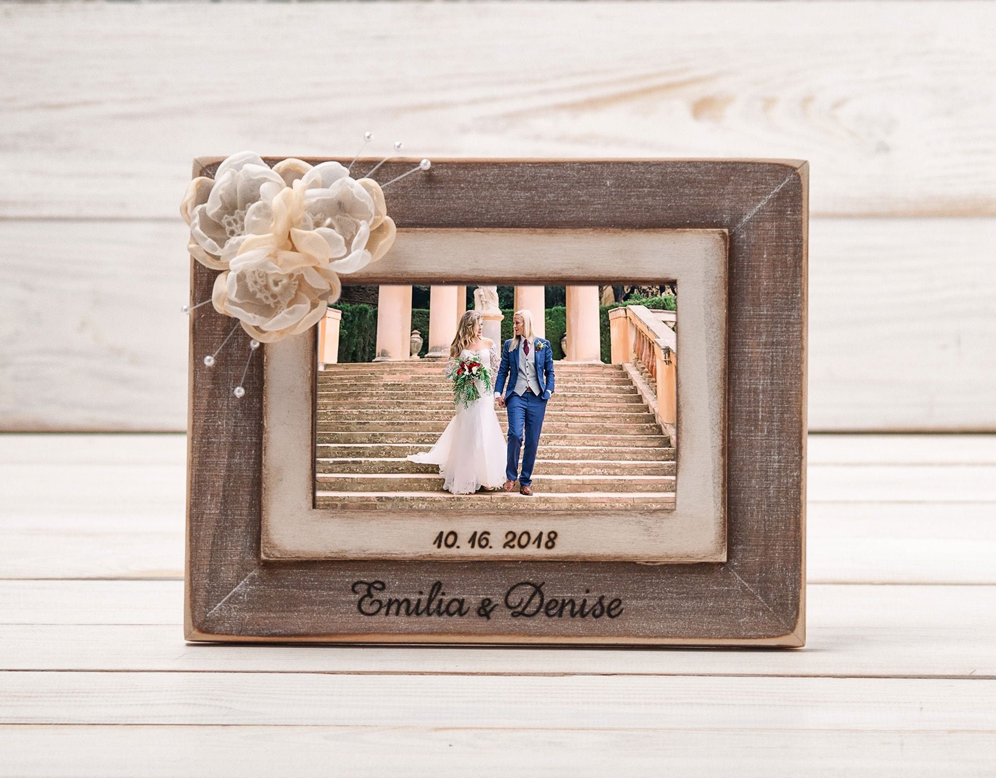 Personalized Wood Photo Frame - Generations of Family - 4x6