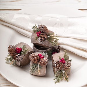 Christmas Napkin Rings with Pinecones Decor, Rustic Table Decoration, Winter Wedding Napkin Rings Holders, Thanksgiving Table Decor image 2