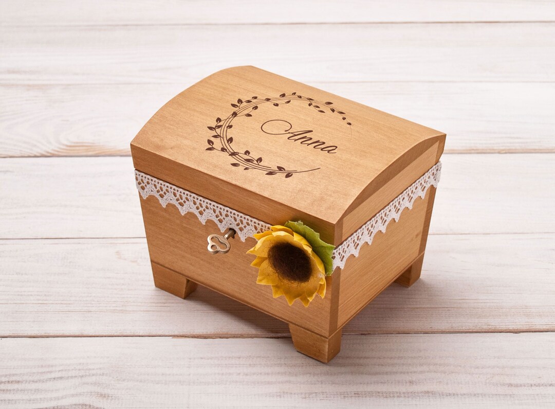 Personalized Jewelry Box for Girls With Key, Baby Girl Memory Box, Little Girl Jewelry Box, New