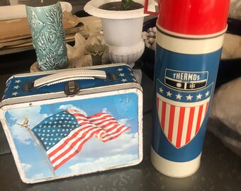Patriotic Lunch Box And Thermos *Flag Lunchbox