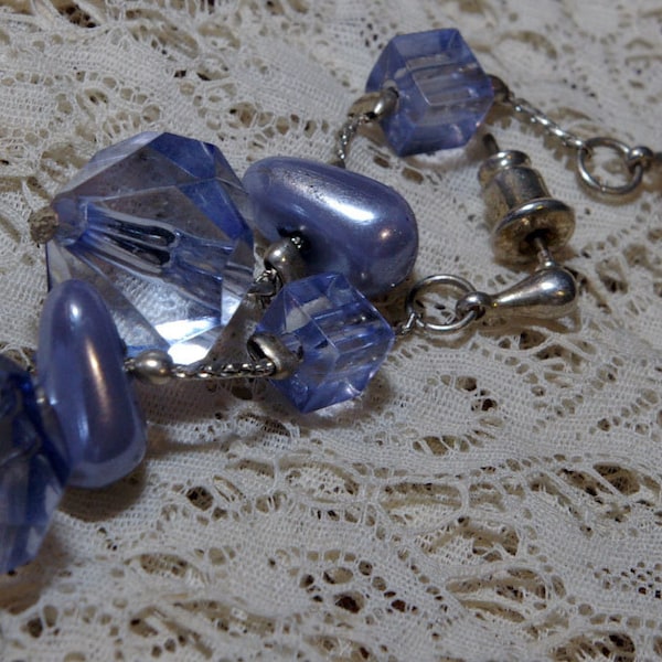 Vintage Lilac Blue Bead Drop Earrings on a Silver Tone Chain image 3