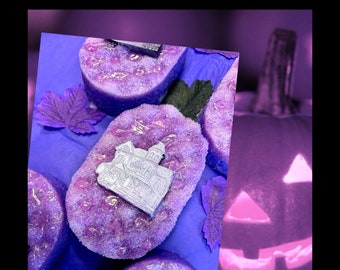 Nocturnal purple soap sponge apple & elderberry fragrance