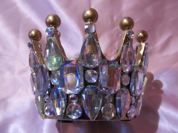 Gold Crown TRINKET DISH, Borealis & Acrylic Rhinestones, Gold Metal, Crown Decor, Cottage Chic, French, Jewelry Dish, Sparkle! Bling!