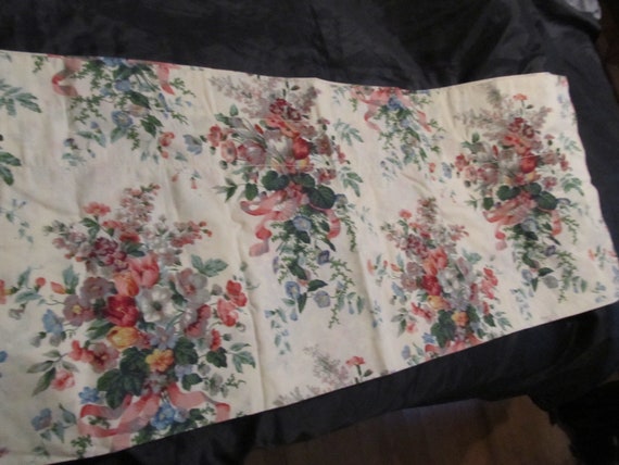 WINDOW VALANCE, Blouson Style, Floral Bouquets, 18"x86", Croscill Fashions, Vintage, Craft Material, Shabby Chic, Cottage Window Decor