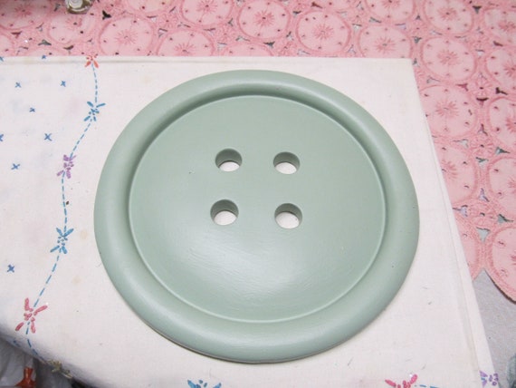 Green BUTTON Wall DECOR, Hand Molded, Hand Painted, Shabby Chic, Cottage, Craft Room Decor, Sewing Room Decor, Home Decor