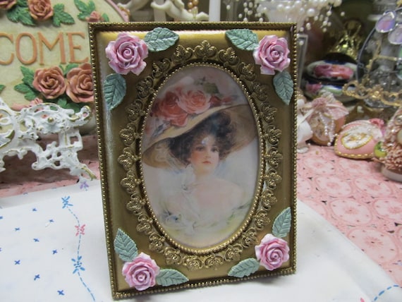 Gold PHOTO FRAME with Gold Ornate Detailing, Pink Roses, Oval, 4"x6", Shabby Chic Decor. Victorian, Cottage, Pink Rose Decor