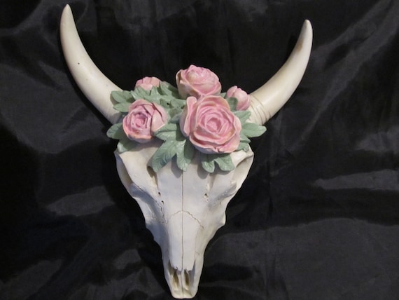 White Animal Skull with Pink Roses, WALL DECOR, Halloween Decor, Pink Rose Halloween, Skull Decor, Shabby Chic Halloween