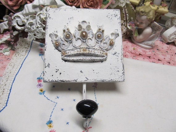 Crown Plaque WALL HOOK, White, Distressed, Black Ceramic Hook, Wood, Shabby Chic, Crown Collection, French, Wall Decor, Home Decor