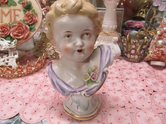 Vintage LADY BUST, Porcelain, Gold Highlights, Made in Japan, Shabby Chic, Cottage, Figurine, Victorian, Romantic Home Decor