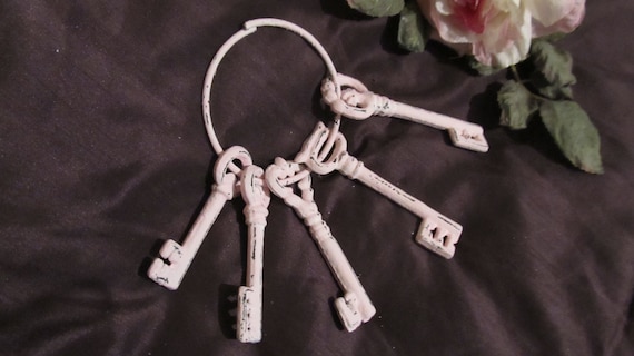 Shabby Chic 5 Cast Iron KEYS on a Ring, Hand Painted with PINK Chalk Paint, Distressed, Ornate Designs, Cottage Chic, Romantic Home Decor
