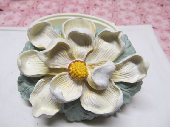 White MAGNOLIA Trinket Box, Resin, Oval, Hand Painted, Shabby Chic, Floral, Cottage, Victorian, Vanity Decor, Dresser Decor, Jewelry Storage