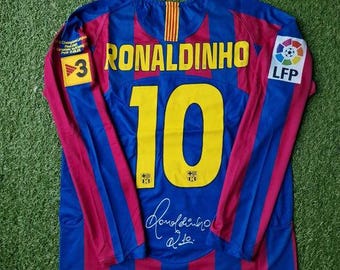 FC Barcelona 2004/2005 Ronaldinho #10 Home Jersey - Etsy