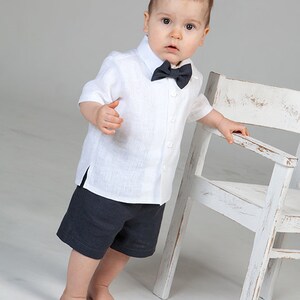 Toddler boy gray shorts and bow tie, White shirt, Baby boy linen suit, Ring bearer outfits, many color clothes image 1