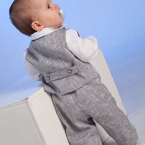 Costume pantalon gris bébé garçon, gilet en lin pour tout-petit pantalon chemise nœud papillon, vêtements page garçon, tenue de porteur d'alliances, ensemble de cérémonie de baptême, mélange de gris image 3