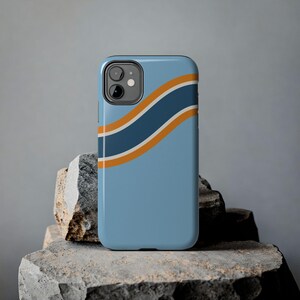 Coque de téléphone à rayures de course abstraites, motif géométrique bleu poudré et souci (Sarthe ’68), cadeau rétro sport automobile image 6