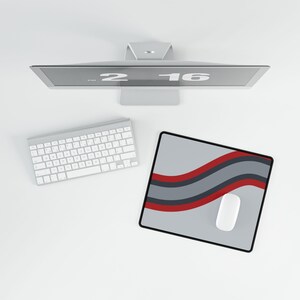 Abstract Racing Stripe Desk Mat, Silver Racing Red Geometric Desk Pad (Avus Silver), Gift for Car Lovers Bild 9