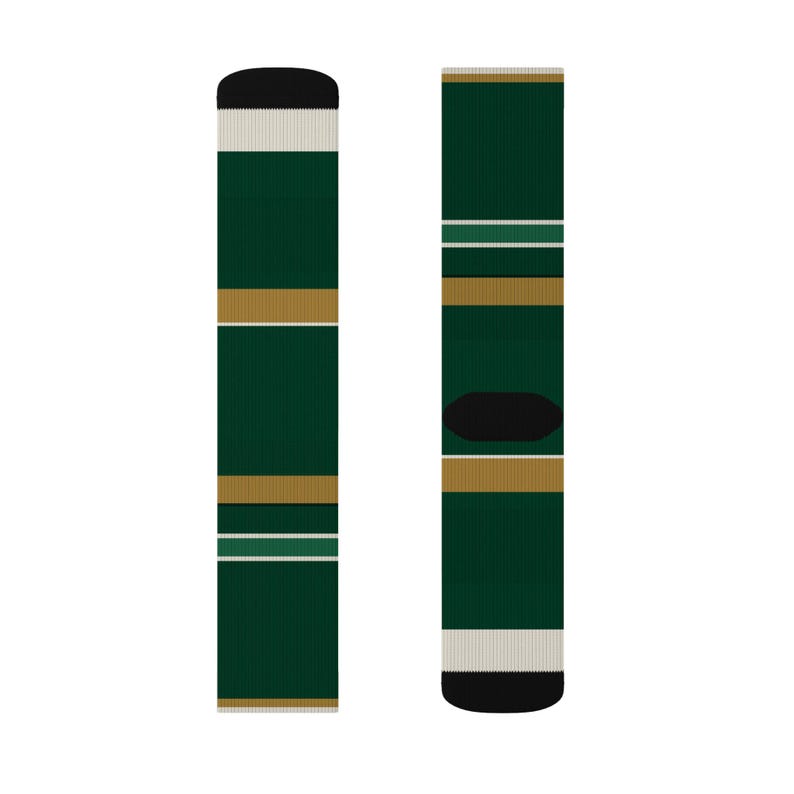Calcetines con rayas de carreras abstractas, calcetines de vestir originales de latón verde British Racing Green (Brooklands Green), regalo de automovilismo para él. imagen 9