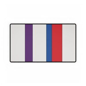 Alfombrilla de escritorio con diseño abstracto de rayas de carreras, alfombrilla geométrica azul claro violeta roja (Bavarian Three), regalo para amantes de los coches. imagen 10