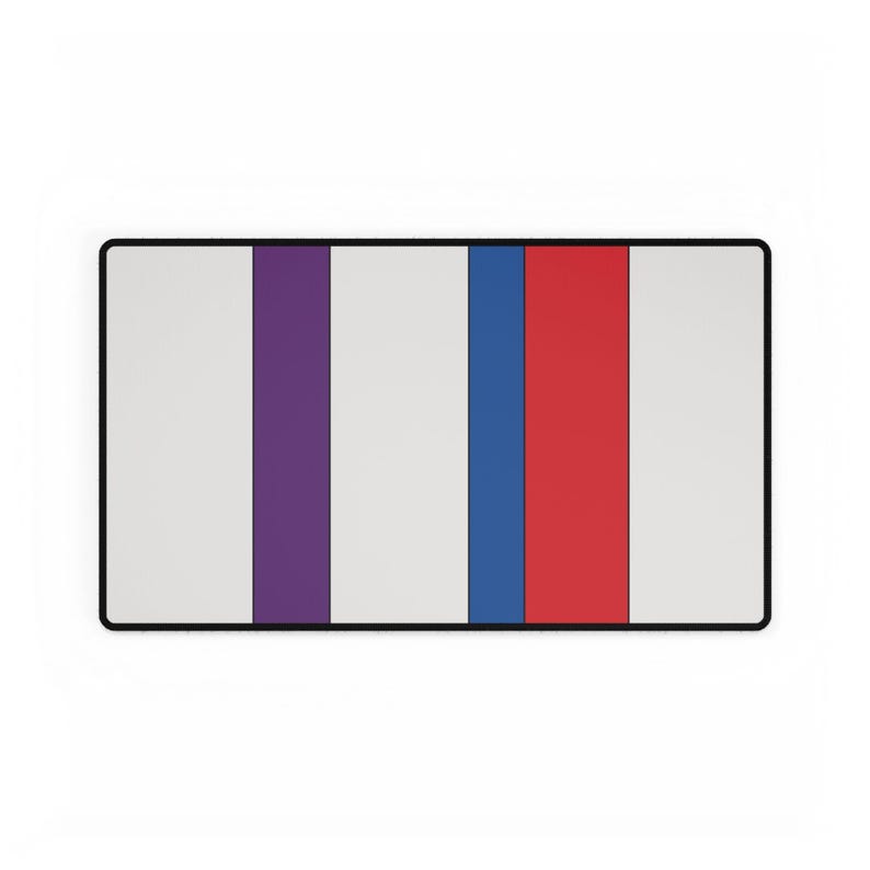 Alfombrilla de escritorio con diseño abstracto de rayas de carreras, alfombrilla geométrica azul claro violeta roja (Bavarian Three), regalo para amantes de los coches. imagen 10