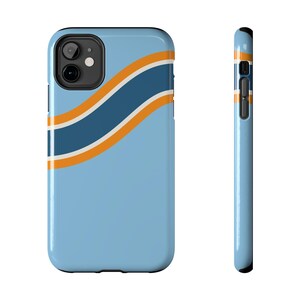 Coque de téléphone à rayures de course abstraites, motif géométrique bleu poudré et souci (Sarthe ’68), cadeau rétro sport automobile image 2