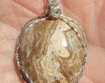 Jaspe illustré, pendentif cabochon enroulé de fil