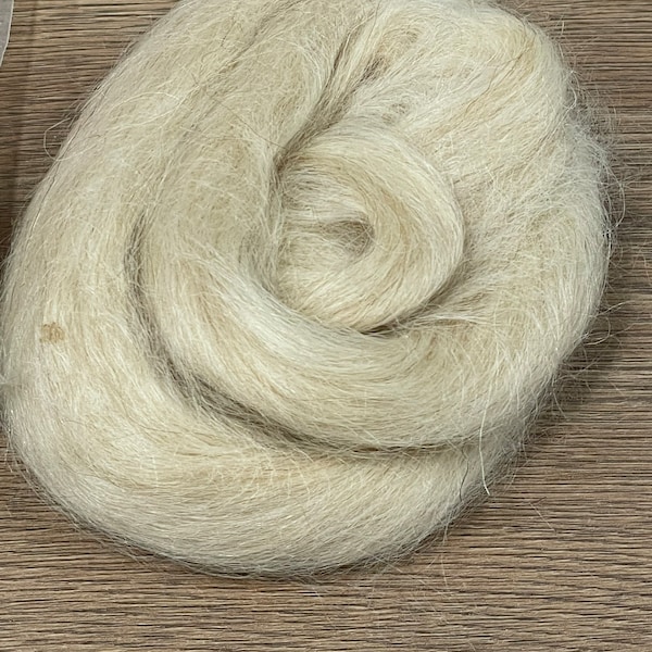 Boules de 20-1 oz Royal Fleece 100% Mohair Blond miel naturel pour cheveux de poupée, moustaches, barbes, crinières d'animaux, etc. sans emballage