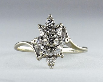 Vintage 14K Snowflake Diamond Ring in White Gold, 1960s Mid Century Single-Cut Cluster Starburst, Dainty Engagement Wedding Statement sz 5.5