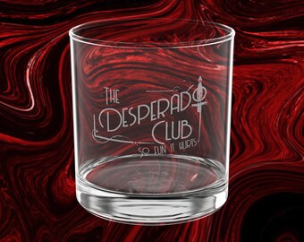 Copo de uísque The Desperado Club gravado | Copo de uísque de 300ml gravado com o Carl Dungeon Crawler