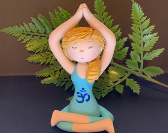 Custom yoga cake topper,polymer clay cake toppers,Birthday cake,Yoga studio,meditation,cake decor,party decor,centerpiece,handmade,fimo