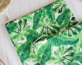 Banana Leaf Wet Bag - Personalized Wet Bag - Swim Bag - Beach Bag - Water resistant Bag - Swimsuit Bag - Zippered Wet Bag - Bikini Wet Bag