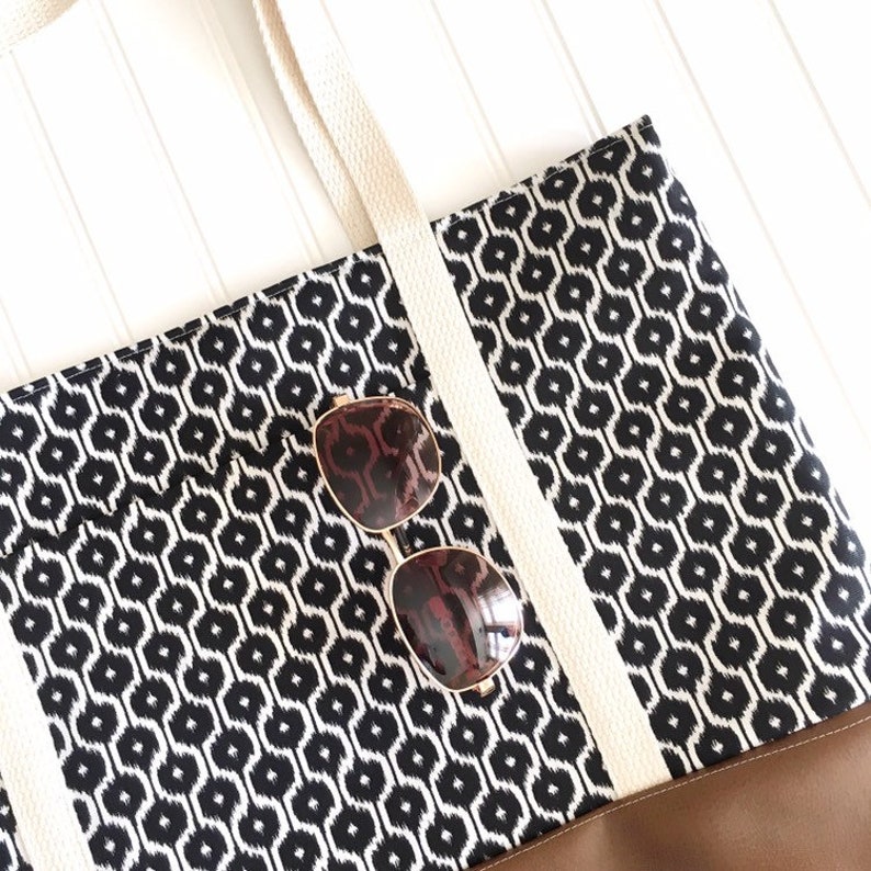 Tote Bag Canvas Tote Bag Tote Bag with Zipper Large Canvas Tote Bag Tote Bag with Pockets Tote Bag evjf Black patterned Tote Bag